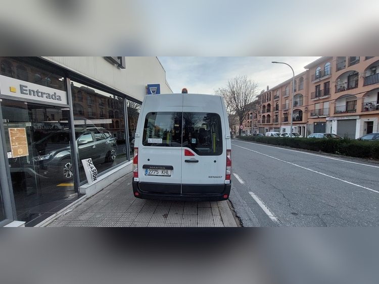 Renault Master comi 9 plazas foto 6